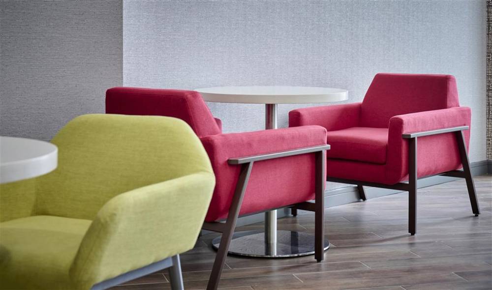 Hampton Inn By Hilton Hamilton 4