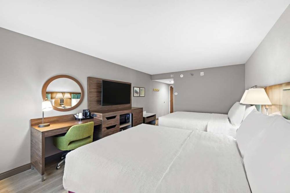 Hampton Inn By Hilton Los Angeles Airport 6