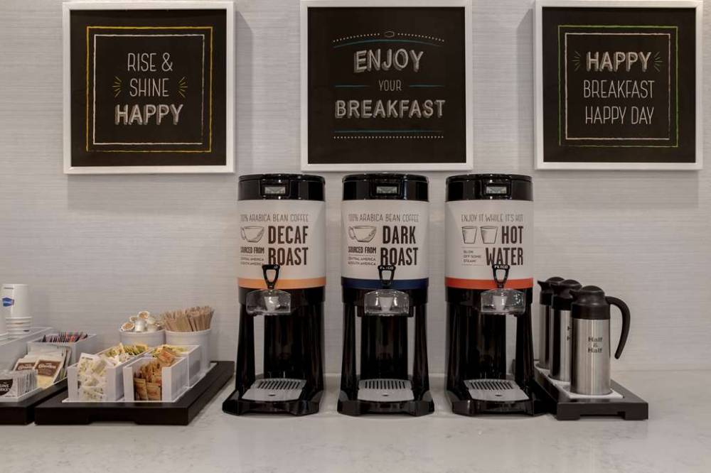 Hampton Inn By Hilton Winnipeg Downtown 8