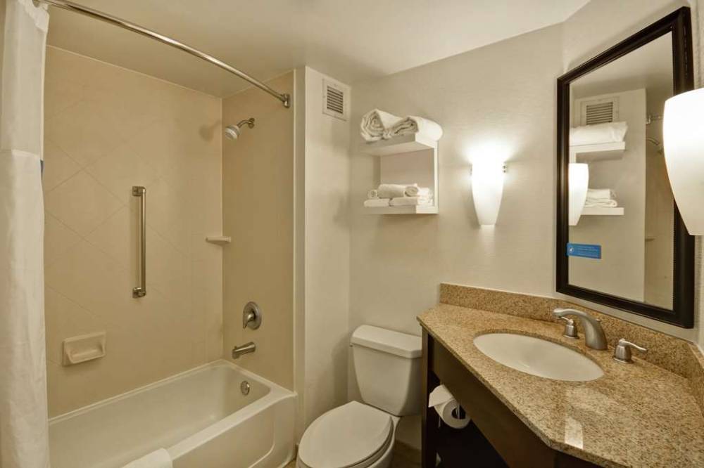 Hampton Inn Detroit/madison Heights/south Troy 10