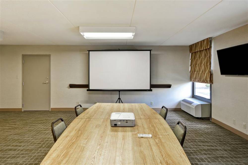 Hampton Inn Detroit/madison Heights/south Troy 3