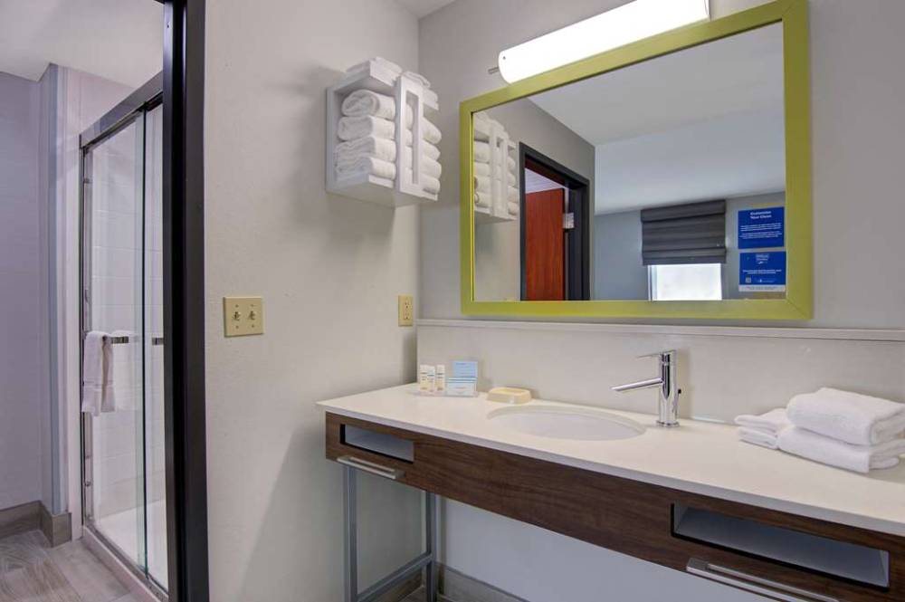 Hampton Inn Fayetteville 9