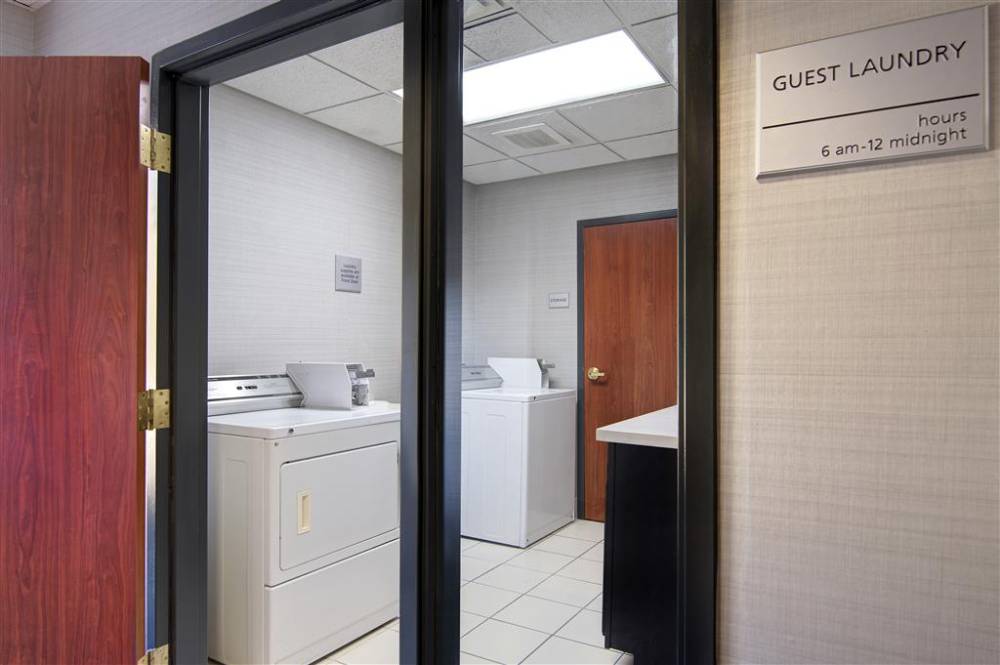 Hampton Inn Fayetteville 5