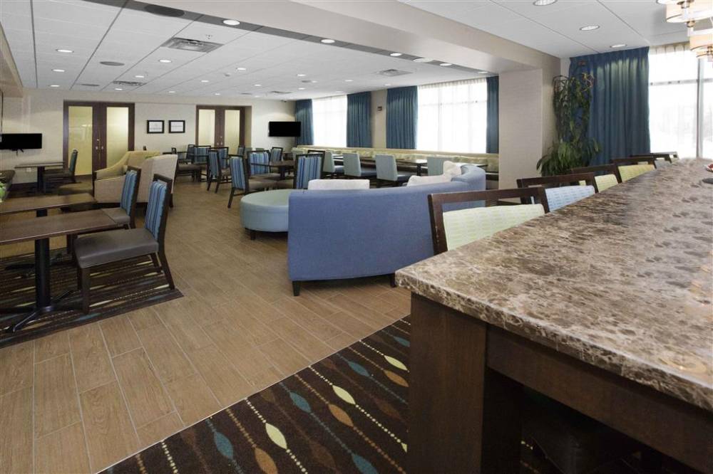 Hampton Inn Pittsburgh-bridgeville 3