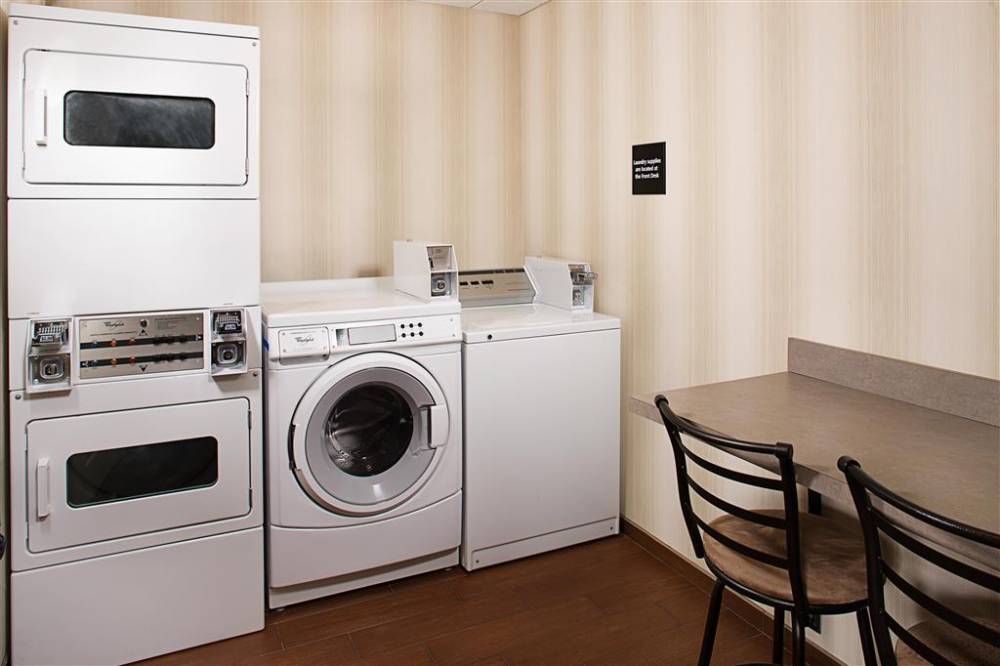 Hampton Inn Portland Downtown - Waterfront 5