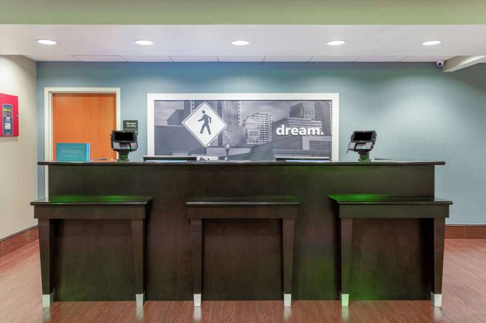 Hampton Inn Richmond - South 3