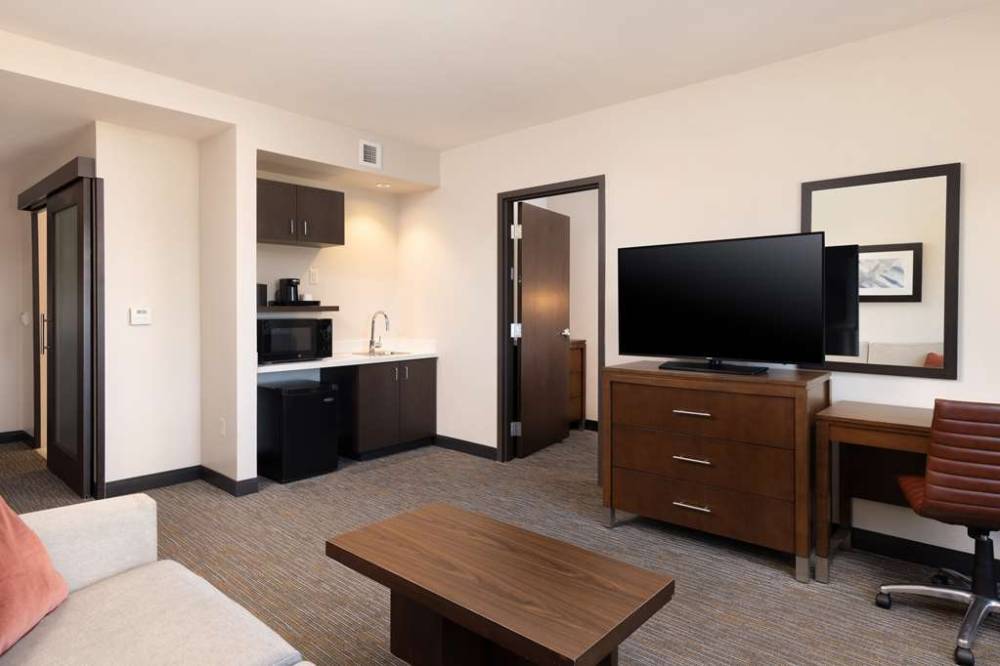 Hampton Inn San Jose Cherry Ave 8