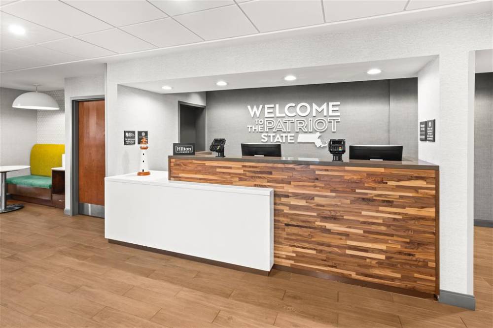 Hampton Inn Seekonk 2