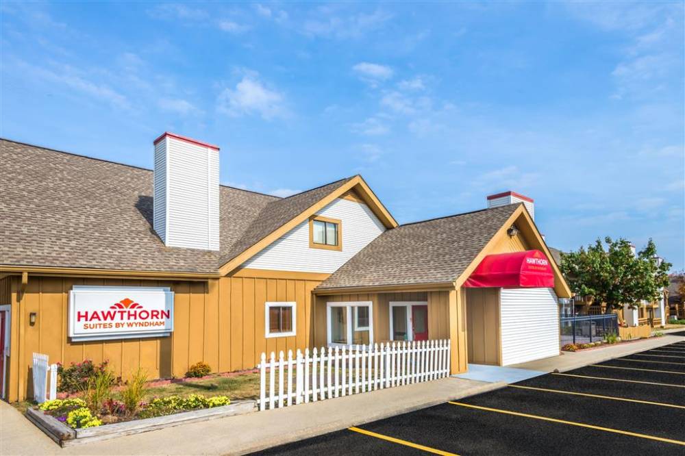 Hawthorn Suites By Wyndham Dayton North 2