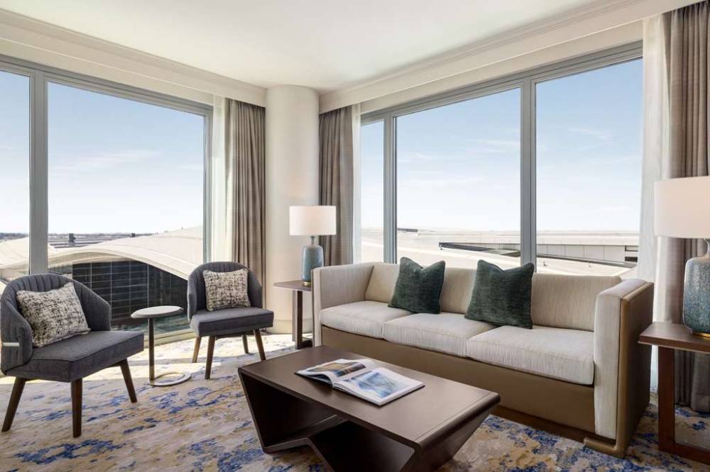 Hilton Bna Nashville Airport Terminal 7
