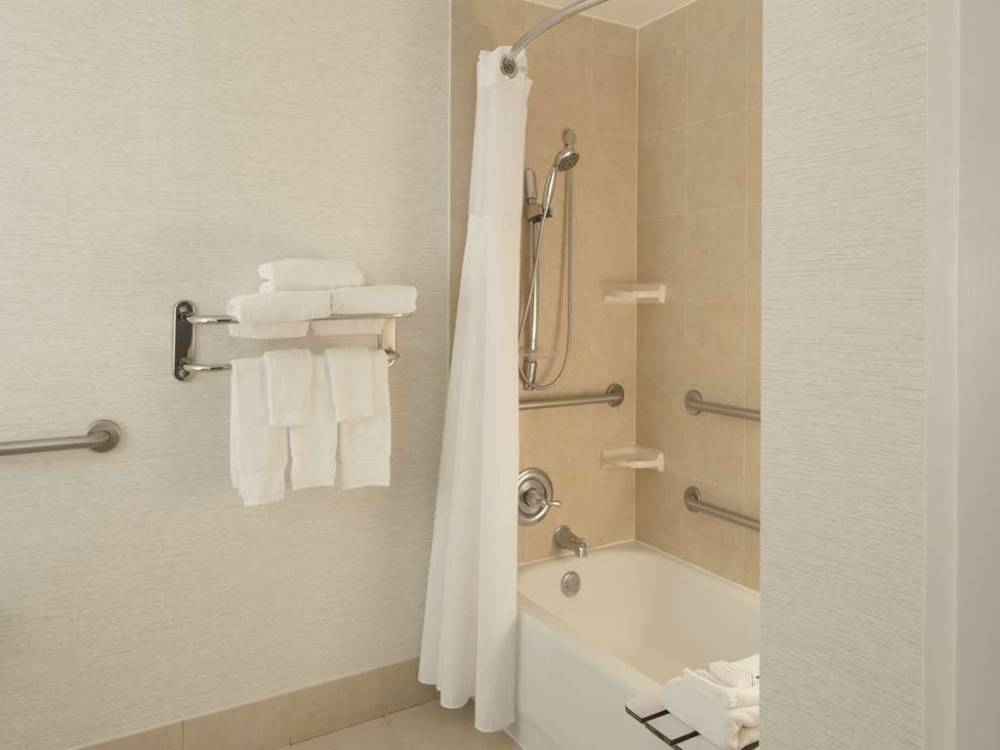 Hilton Garden Inn Austin Downtown/convention Center 9