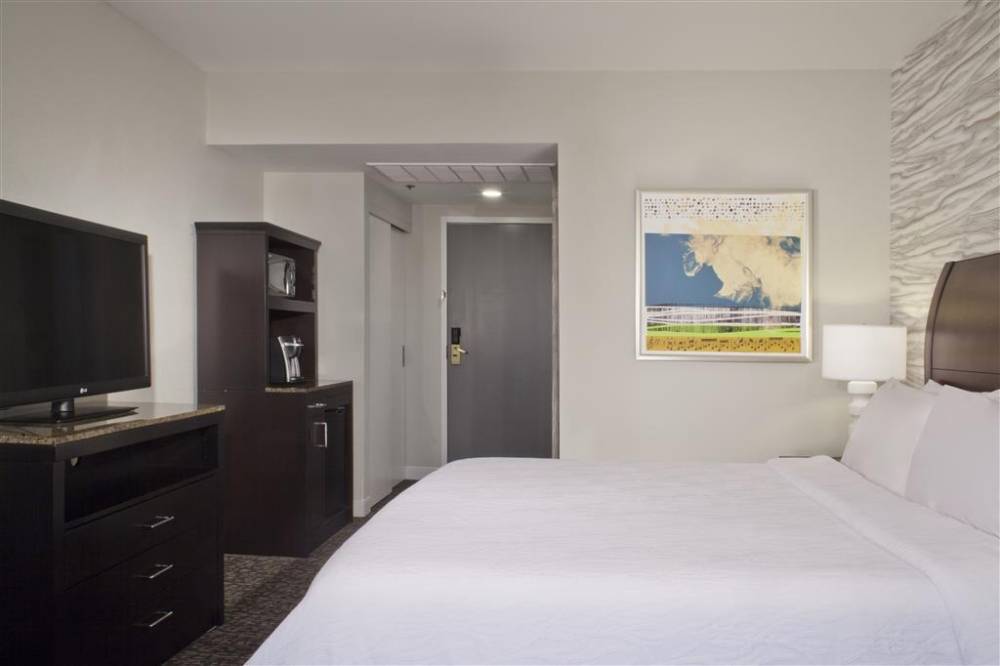Hilton Garden Inn Austin Downtown/convention Center 8