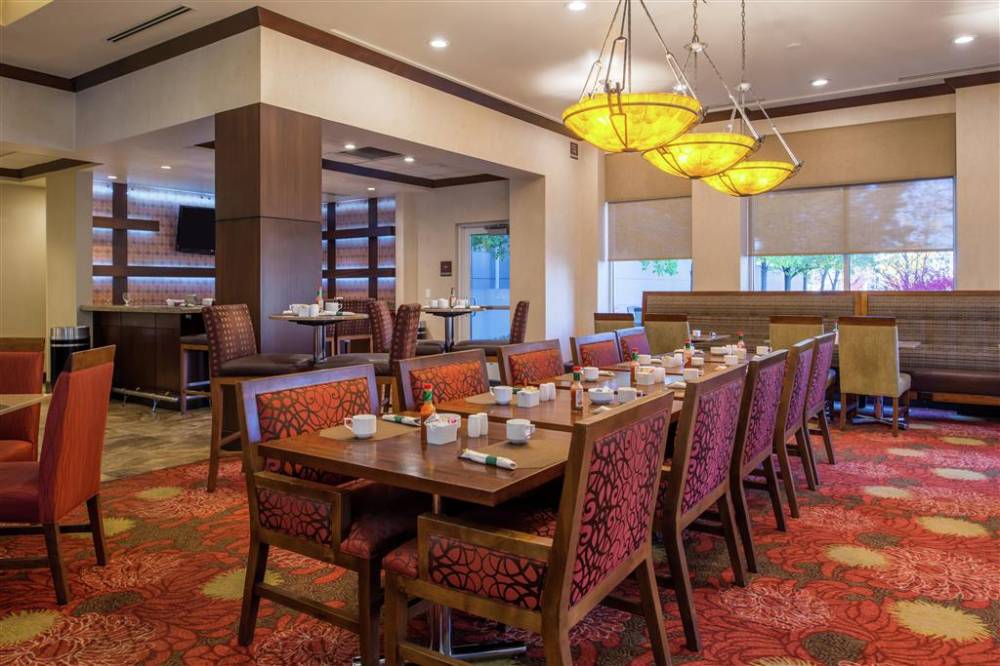 Hilton Garden Inn Boise Spectrum 8