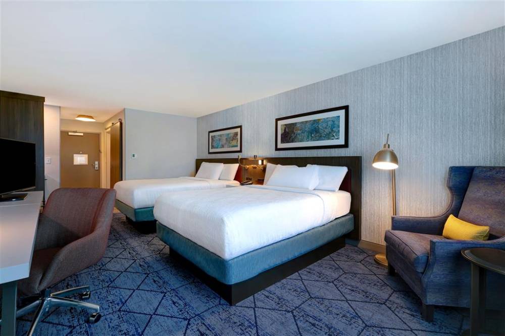 Hilton Garden Inn Cedar Rapids 9
