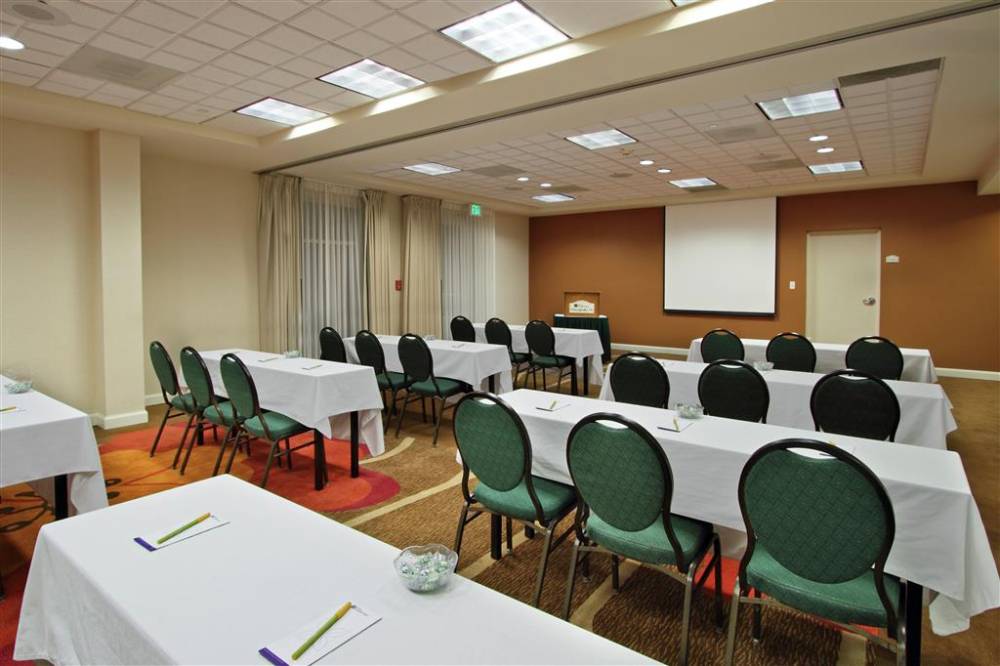 Hilton Garden Inn Chesapeake/greenbrier 2