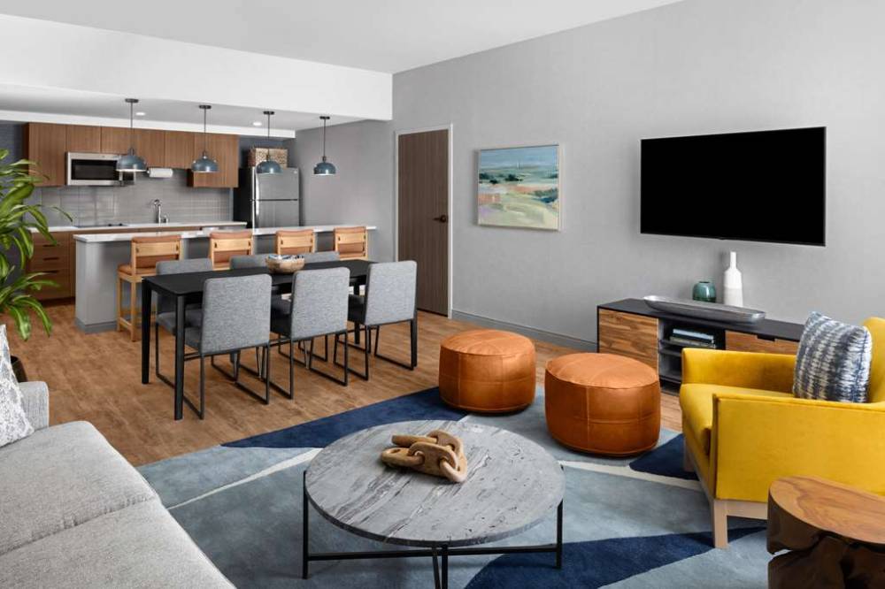 Hilton Garden Inn Grand Prairie At Epiccentral 9