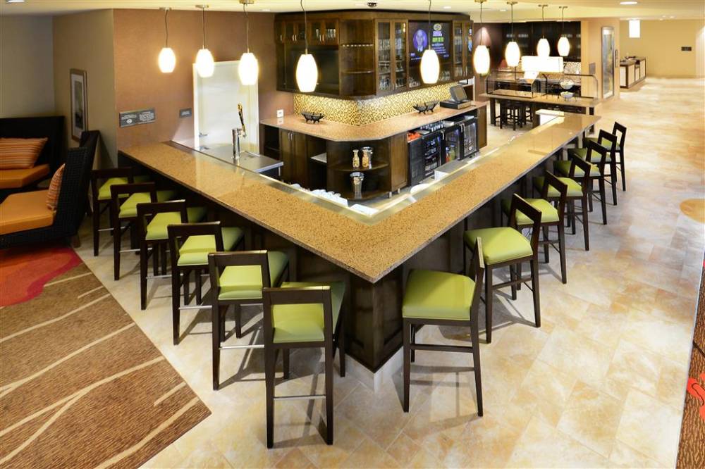 Hilton Garden Inn Greensboro Airport 5