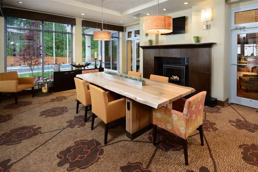 Hilton Garden Inn Greensboro Airport 4