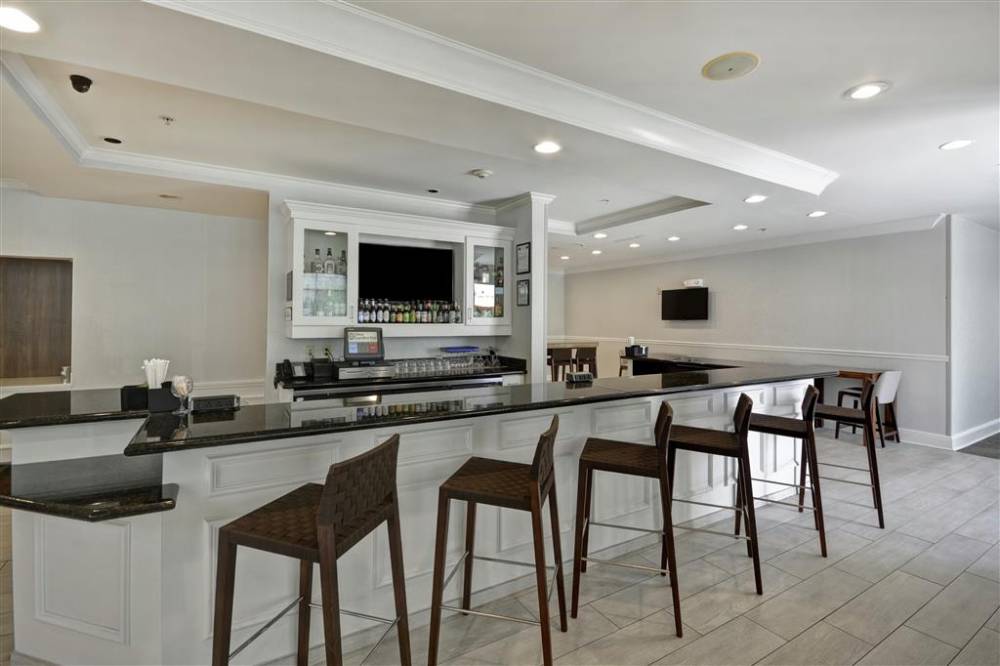 Hilton Garden Inn Gulfport Airport 4