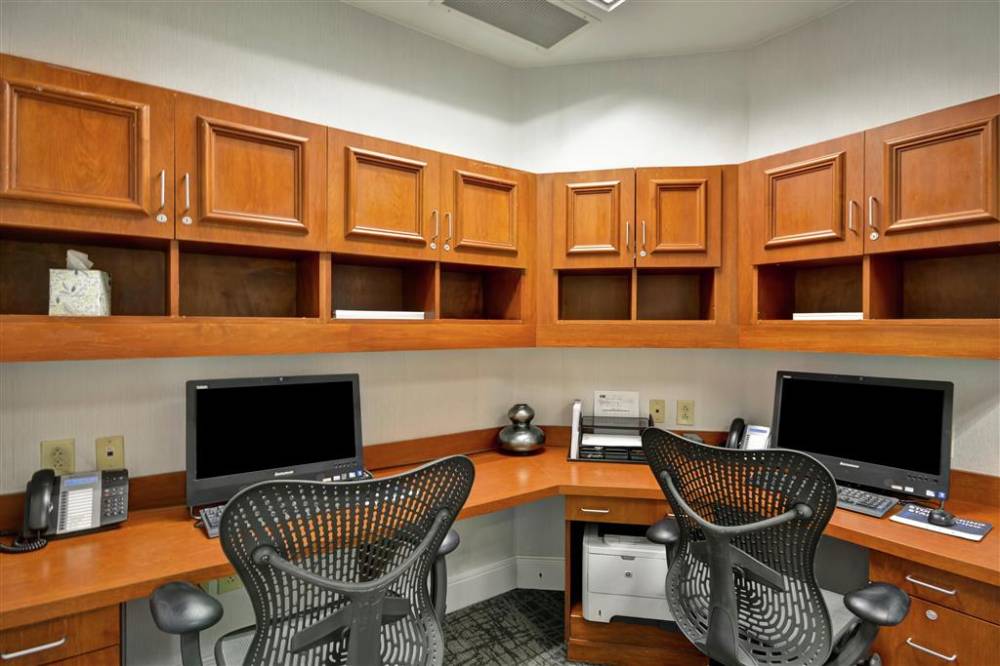 Hilton Garden Inn Gulfport Airport 6