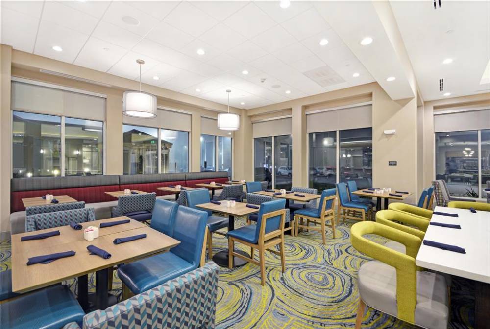 Hilton Garden Inn Houston Hobby Airport 7