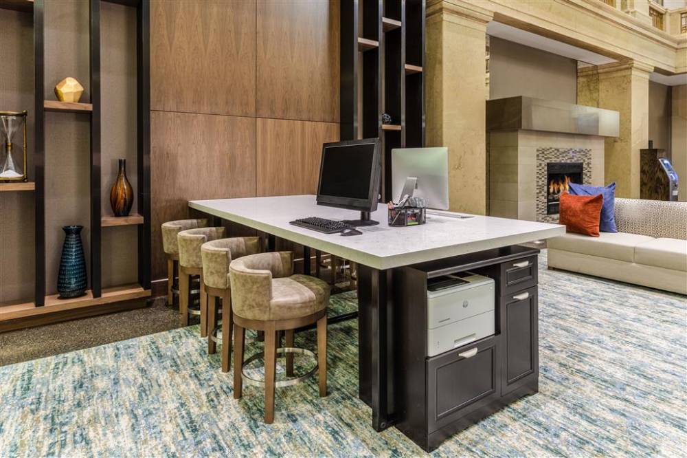 Hilton Garden Inn Indianapolis Downtown 7