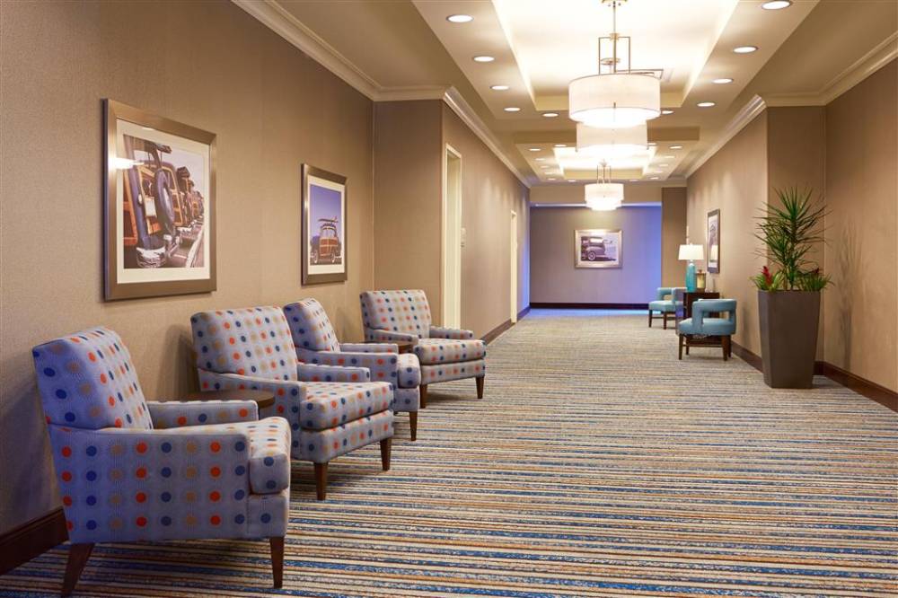 Hilton Garden Inn Los Angeles/redondo Beach 2