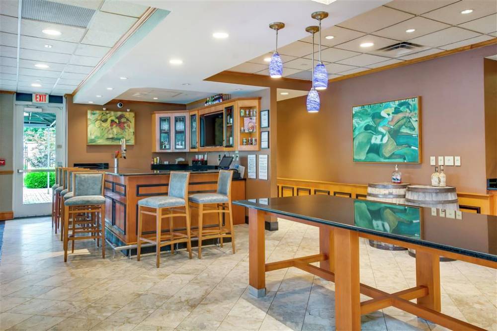 Hilton Garden Inn Louisville Airport 4