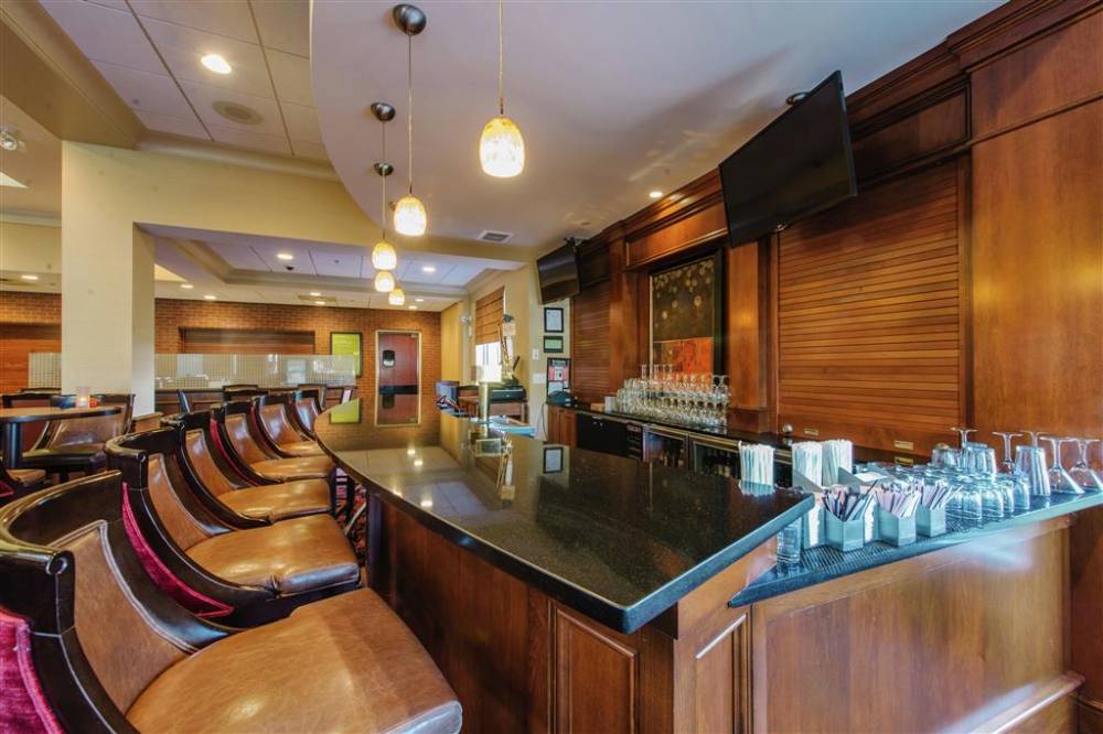 Hilton Garden Inn Manchester Downtown 4