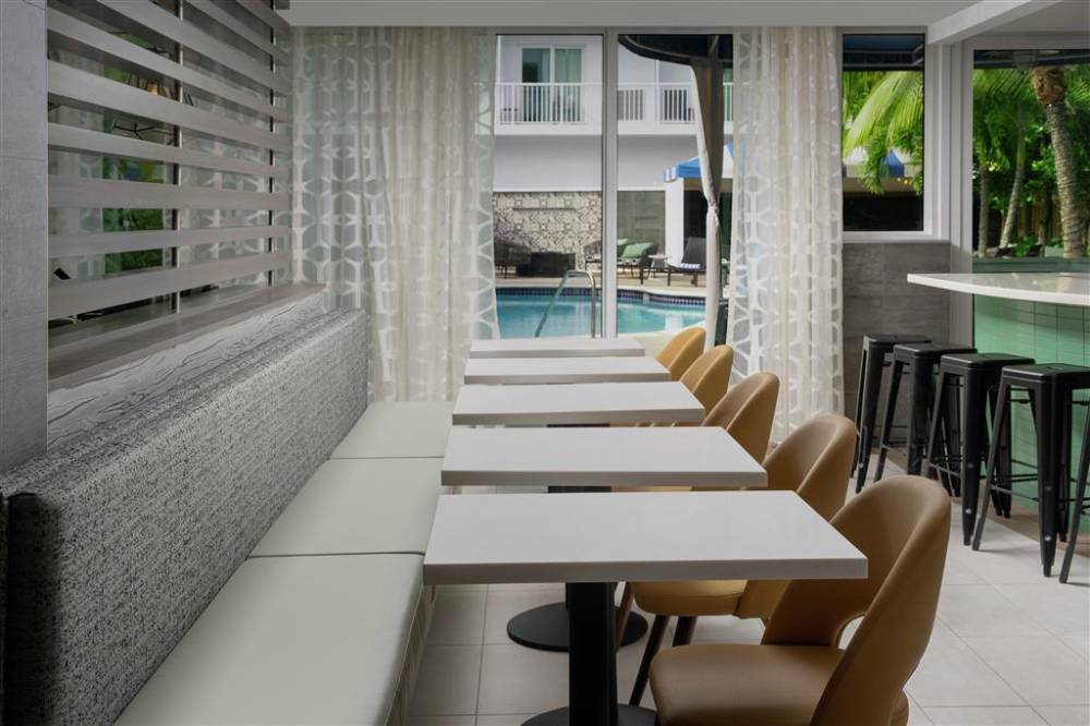 Hilton Garden Inn Miami Brickell South 4