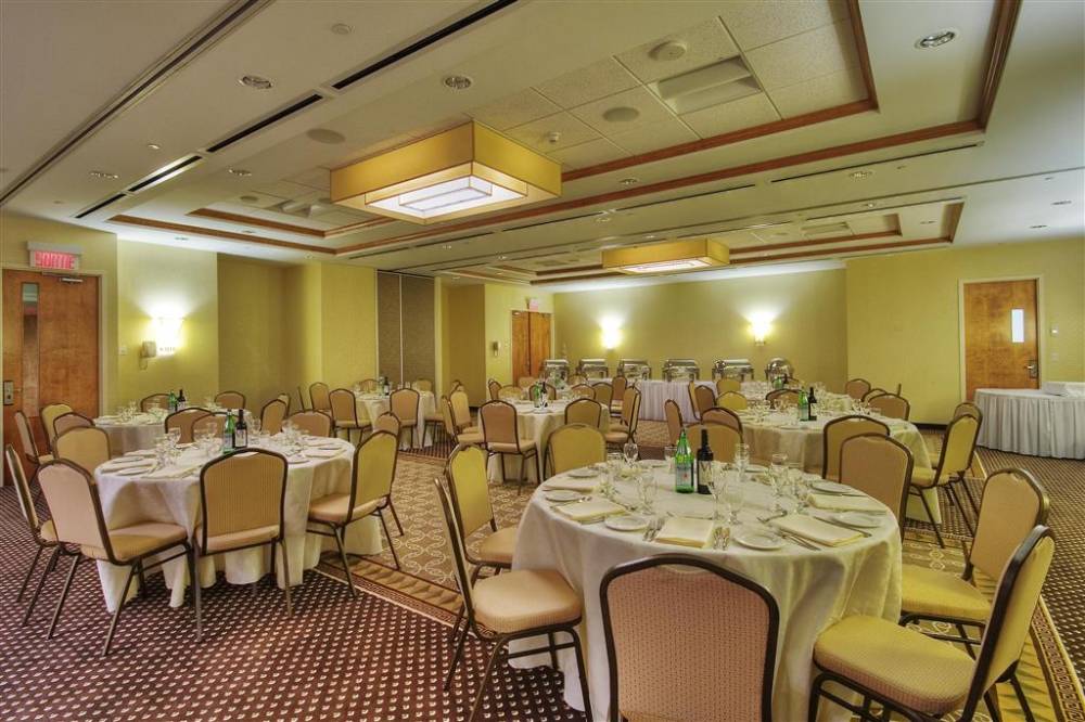Hilton Garden Inn Montreal Centre-ville 2