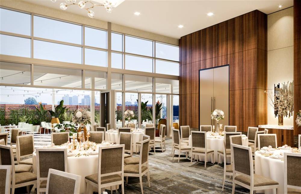 Hilton Garden Inn Montreal Midtown, Que 2