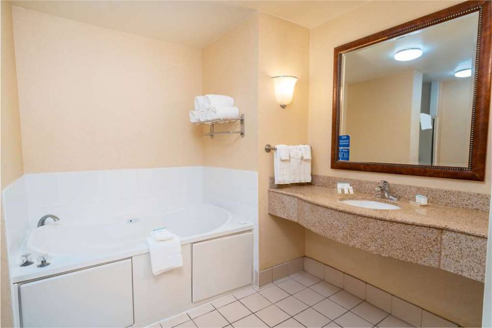 Hilton Garden Inn Ontario/rancho Cucamonga 10