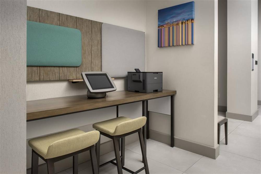 Hilton Garden Inn Orlando Downtown 7