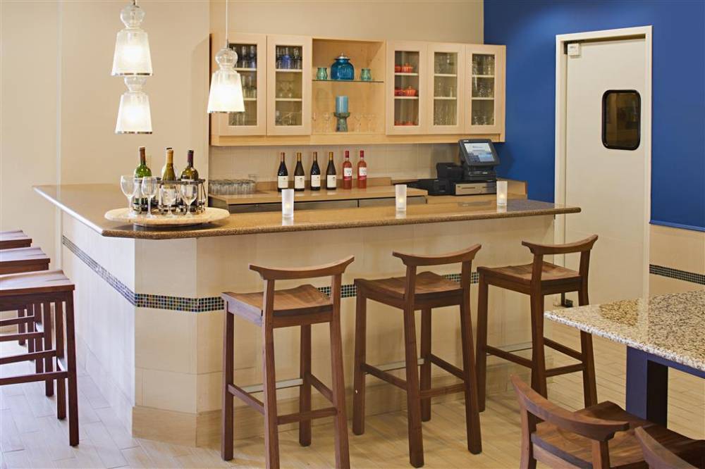 Hilton Garden Inn Orlando International Drive North 4