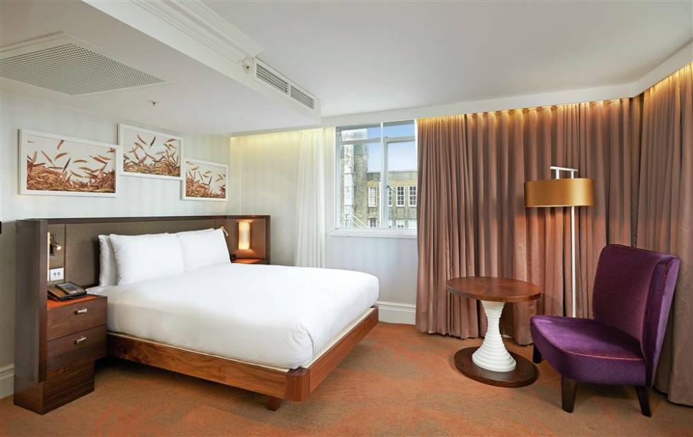 Hilton London Hyde Park 7