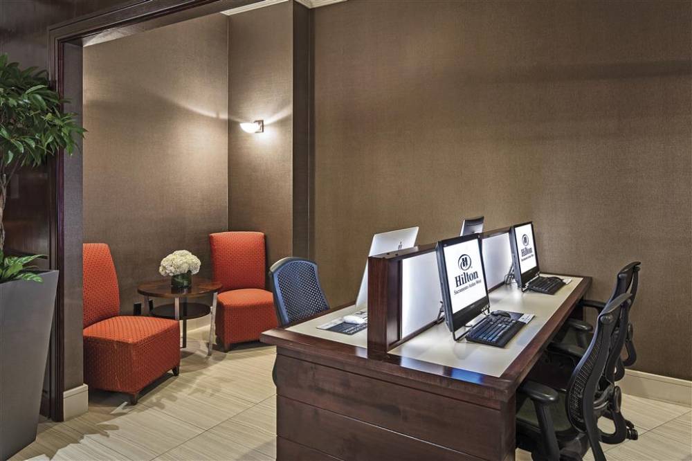 Hilton Sacramento Arden West 6