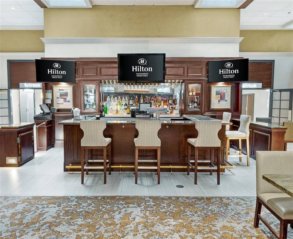 Hilton Sacramento Arden West 4