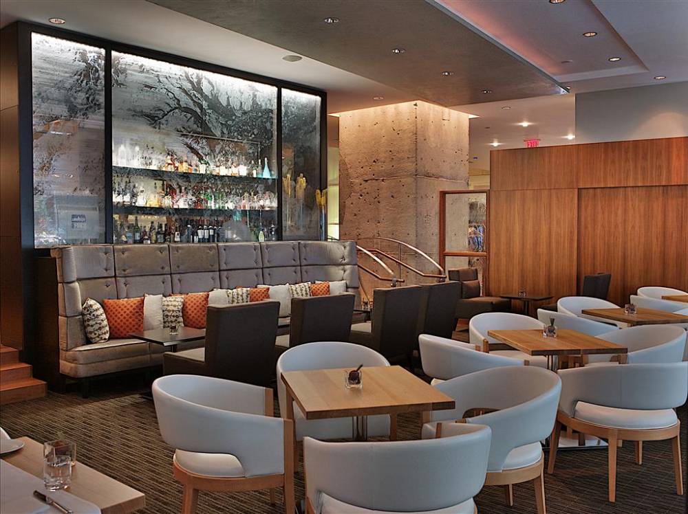 Hilton Toronto 4