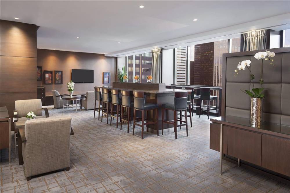 Hilton Toronto 3