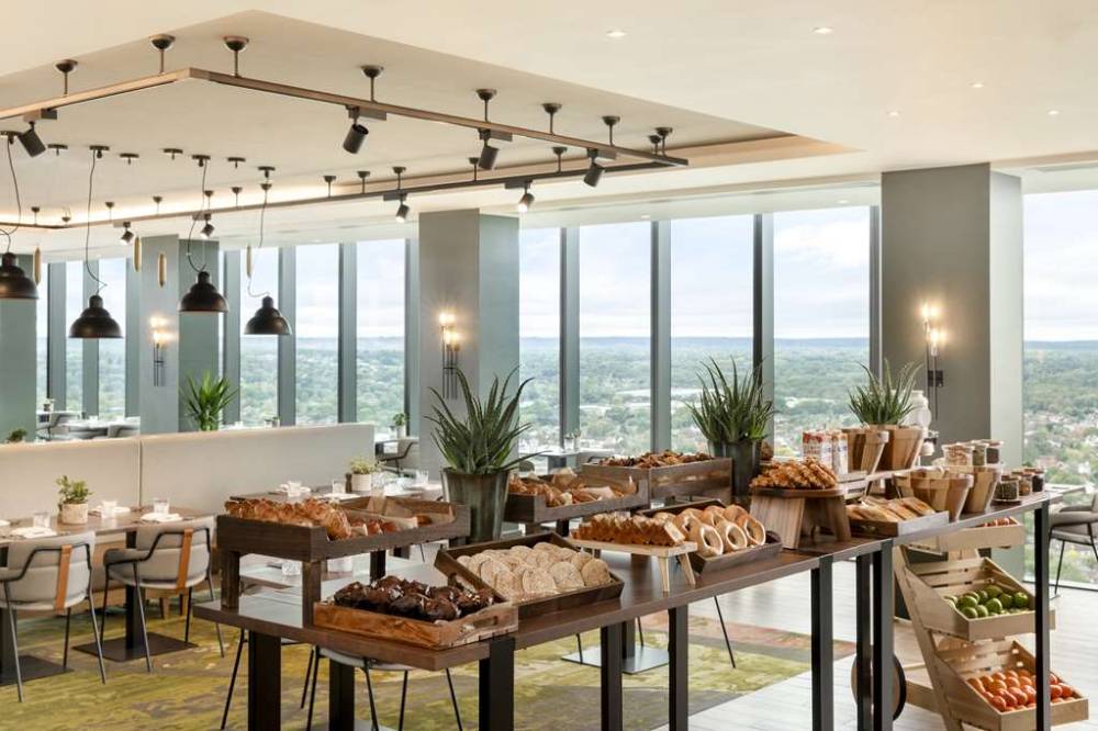 Hilton Woking 5