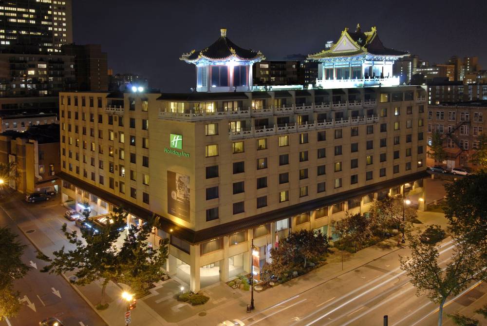 Holiday Inn Downtown 7