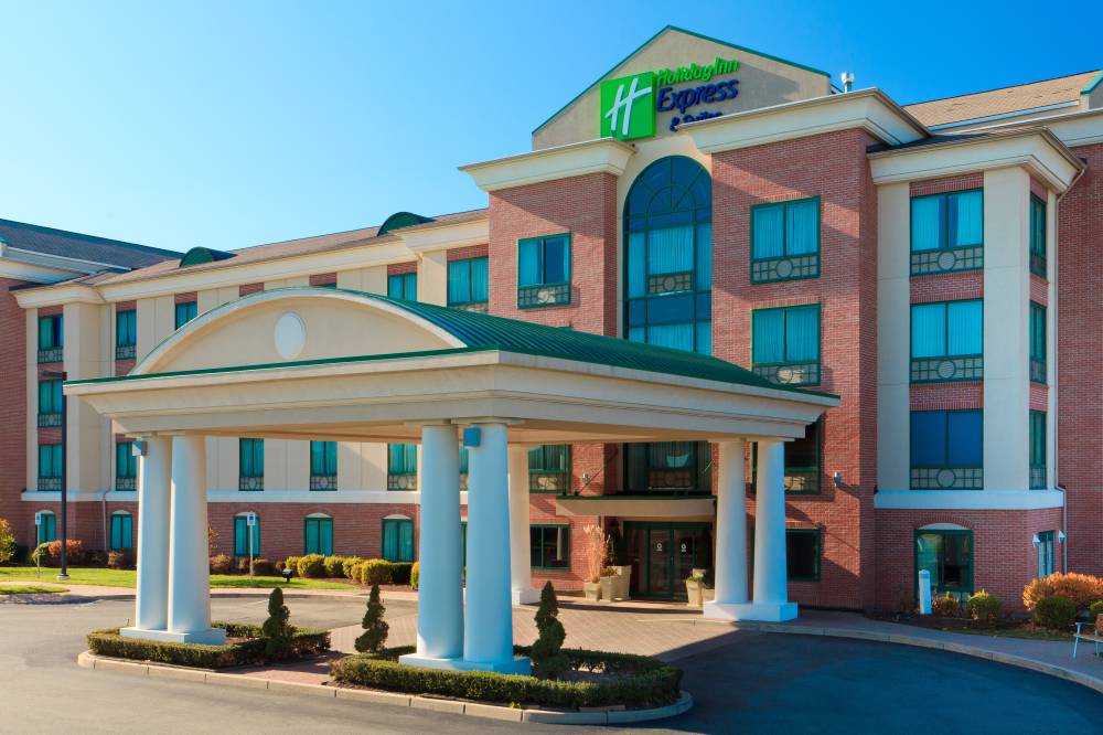 Holiday Inn Ex Hotel And Stes 3