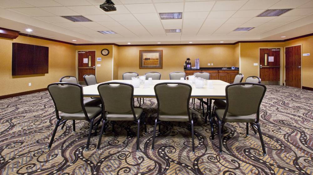 Holiday Inn Exp And Ste Sw 5
