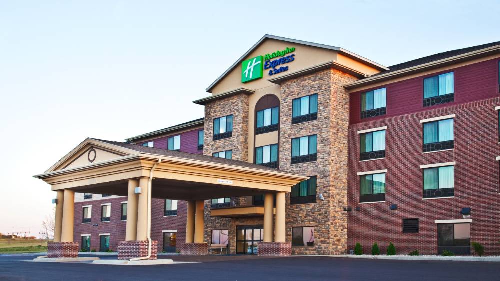 Holiday Inn Exp And Ste Sw 4