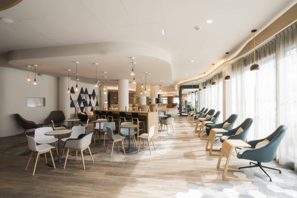 Holiday Inn Exp Cdg Airport 7