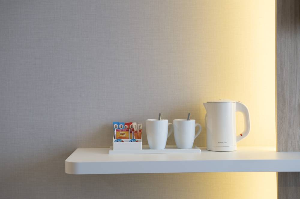 Holiday Inn Exp Cdg Airport 3
