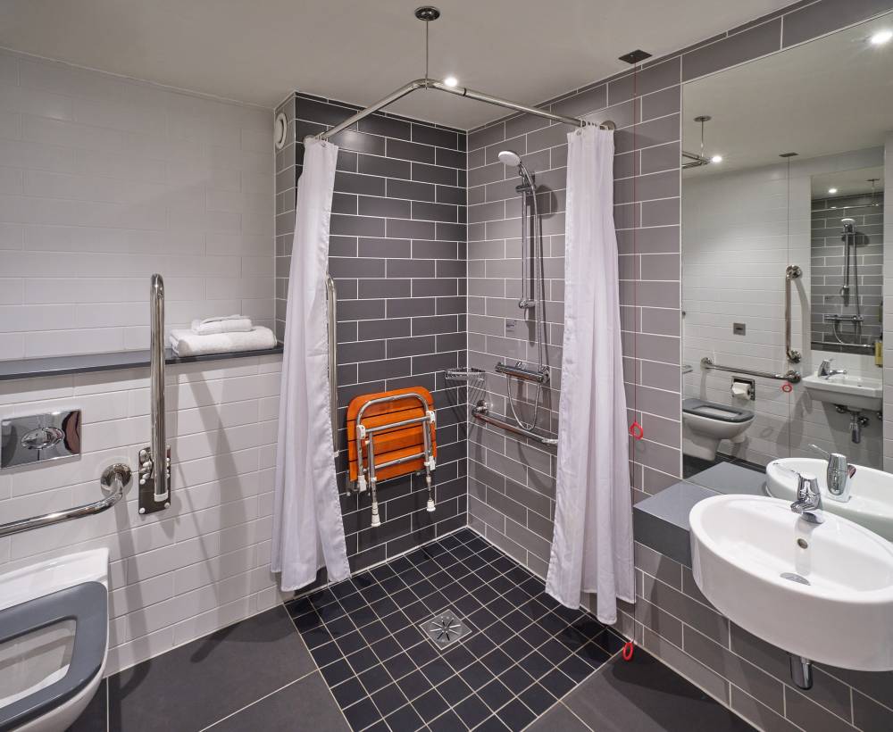 Holiday Inn Exp City Centre 3