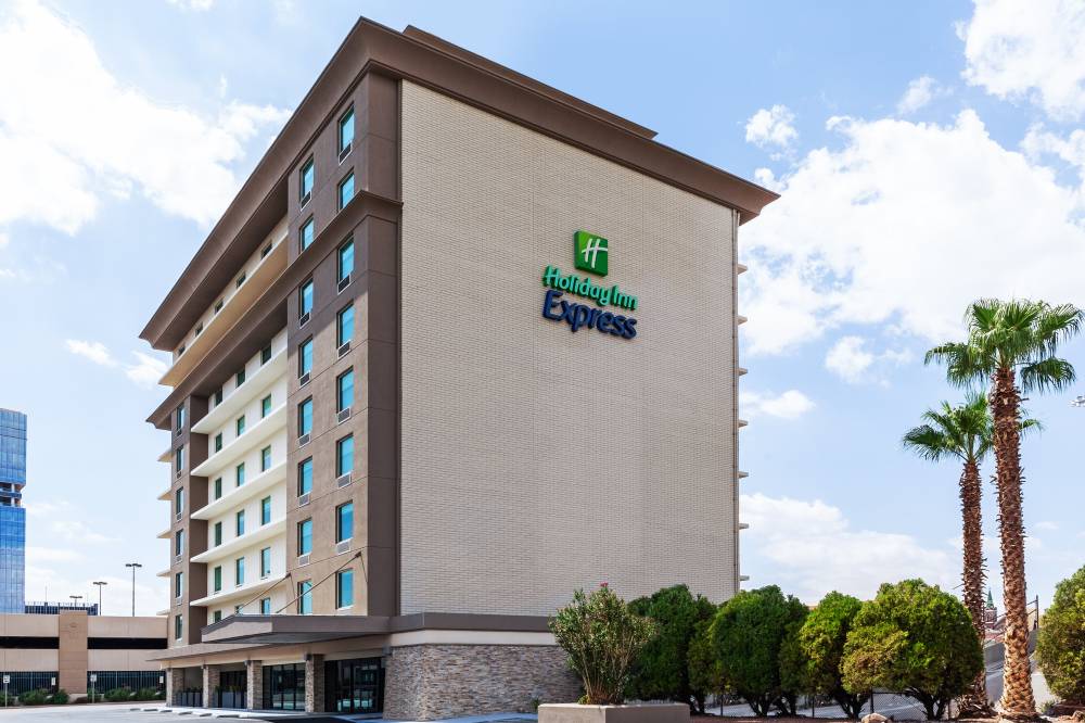 Welcome to Holiday Inn Express El Paso Downtown ne