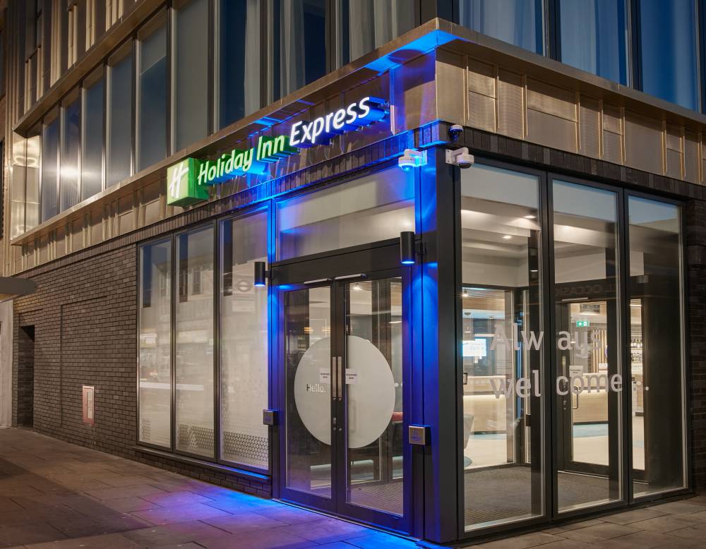 Holiday Inn Exp Ealing By Ihg 7
